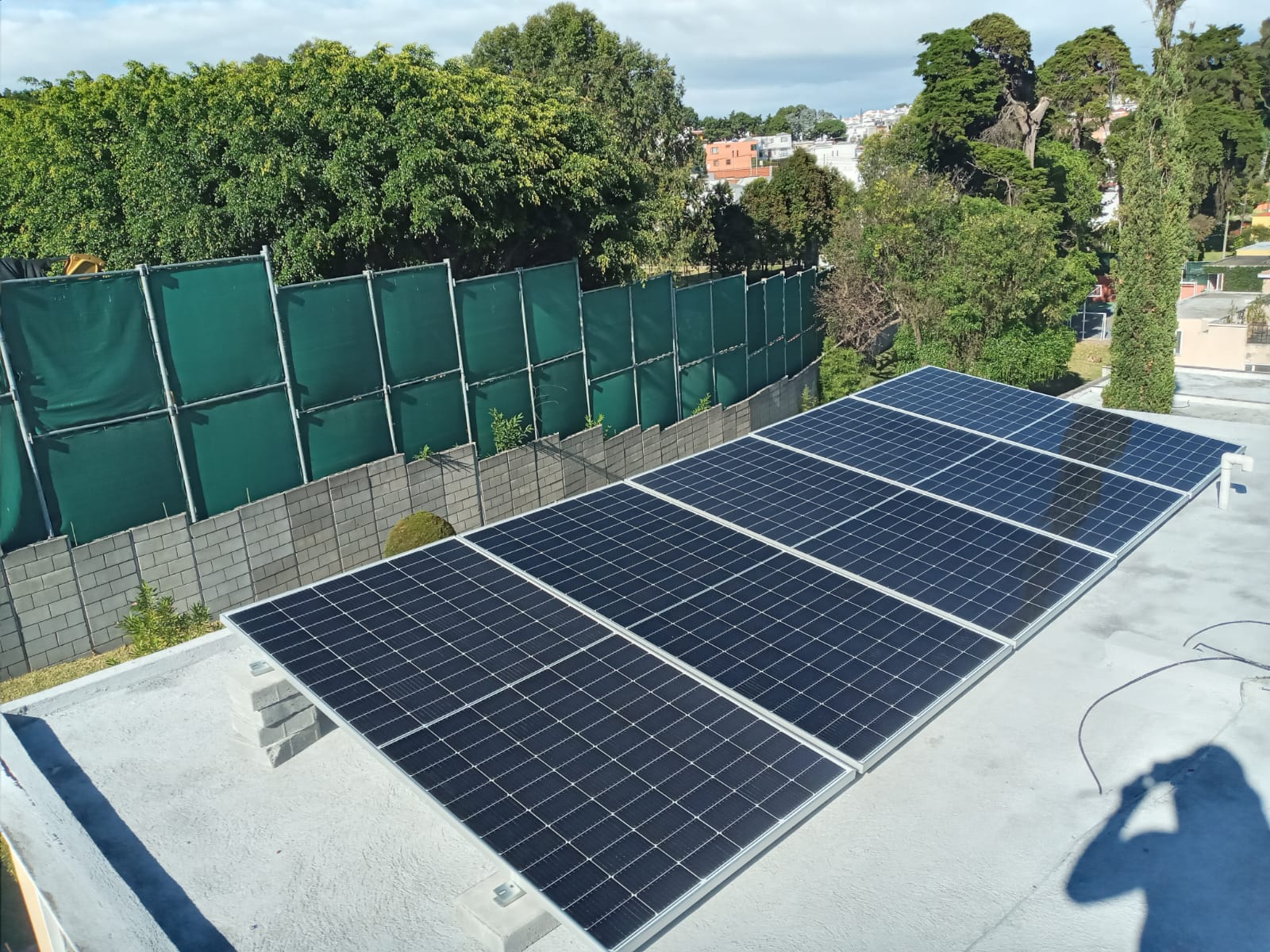 Instalacion 3 de Panel Solar 615W Bifacial Monocristalino - Half Cell (sin caja)