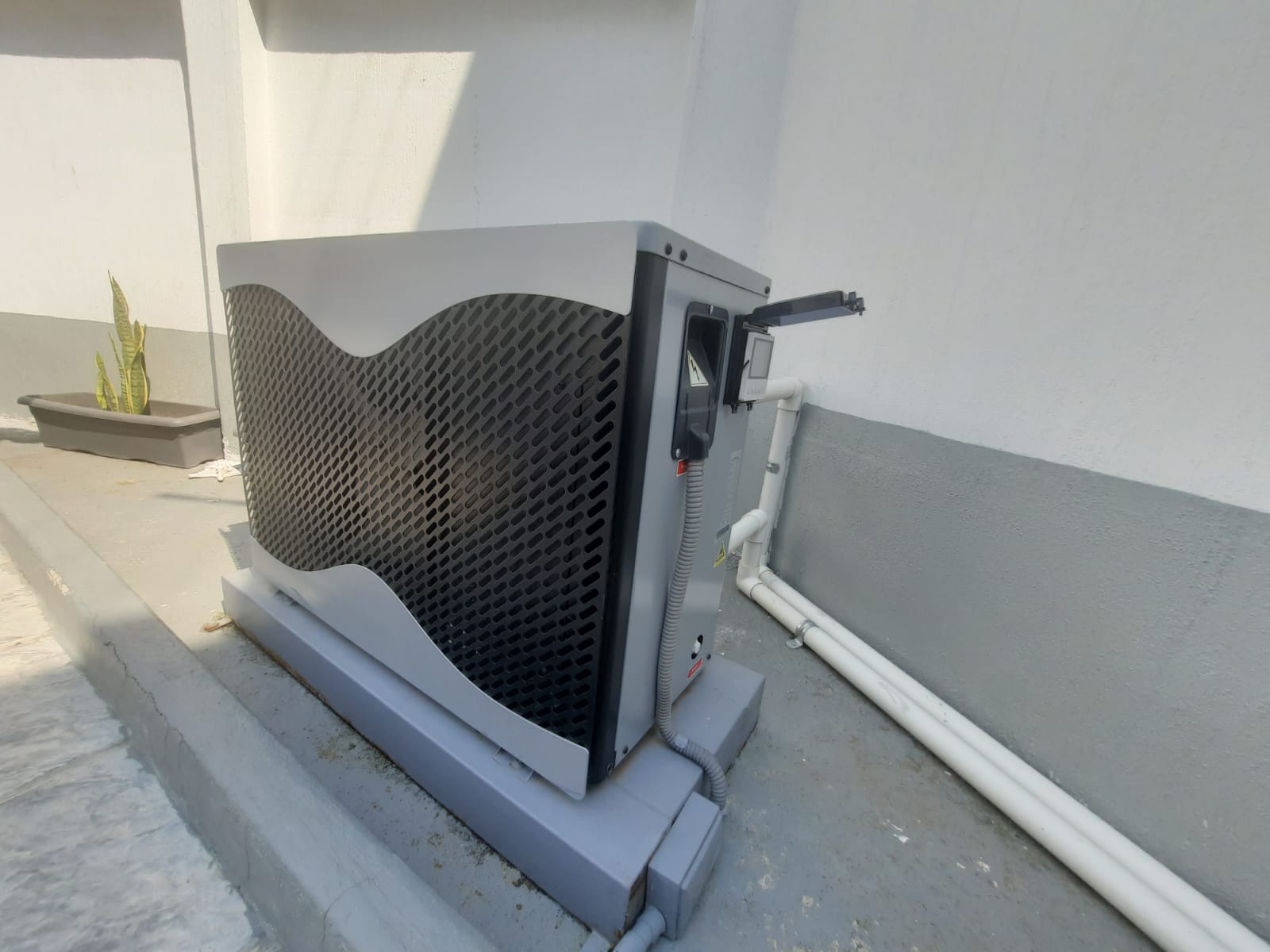 Instalacion 1 de Bomba de Calor 21TG1 / 70000BTU