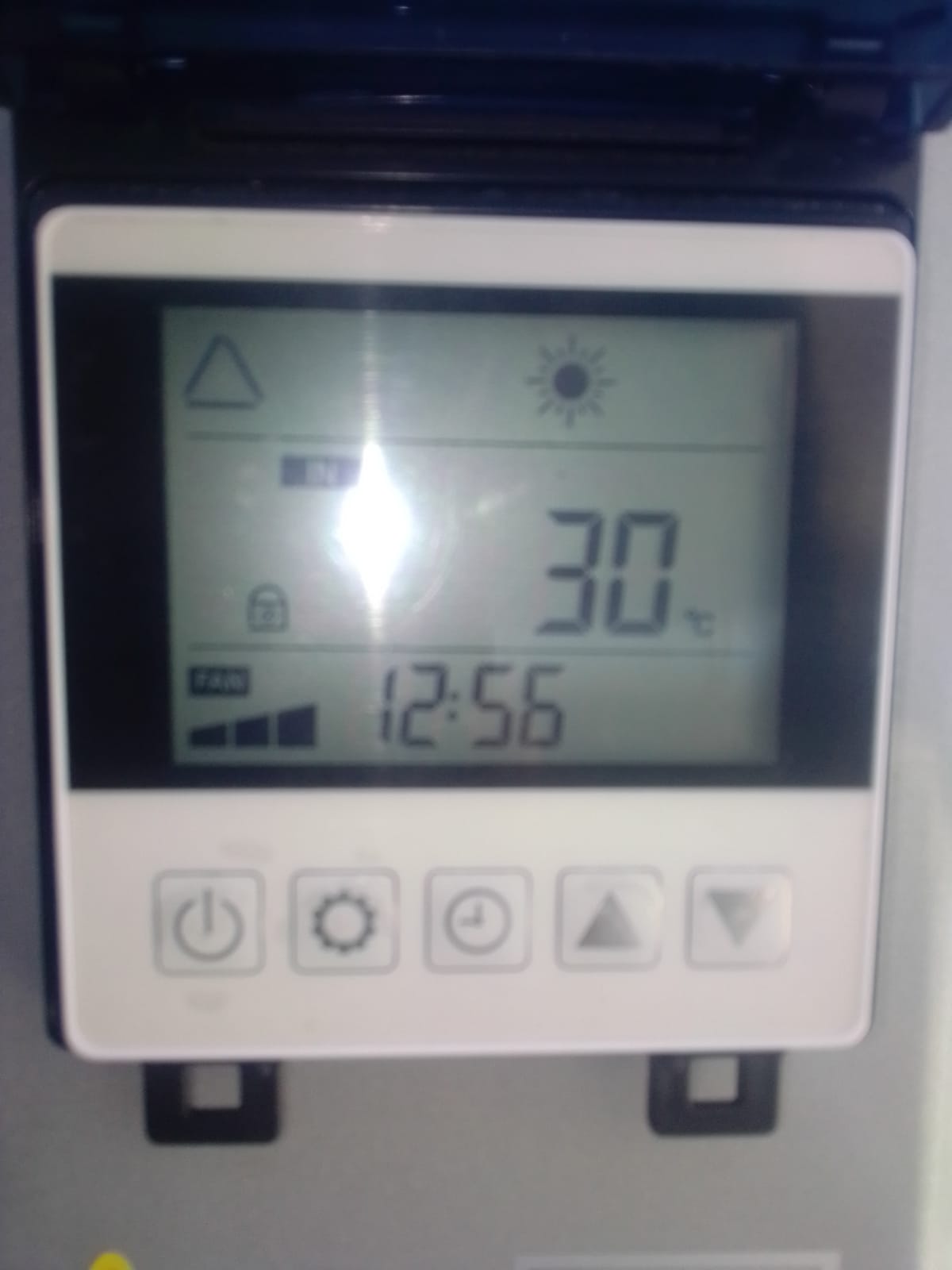 Instalacion 2 de Bomba de Calor 21TG1 / 70000BTU